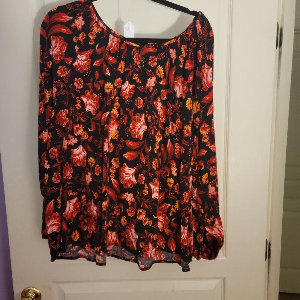 Flowered Top Size 3x